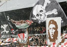 St pauli germany 2000's training football jacket jersey size l adult. Fuck Nazis Fcknzs Es El Eslogan De La Proxima Camiseta Del Equipo De Futbol Aleman St Pauli Tercera Informacion Tercera Informacion