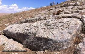 The Forgotten Stones Of Karahan Tepe Turkey Ancient Origins Ancient People Evidence Of Aliens