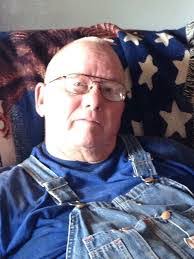 Edward Hammack's Instagram, Twitter & Facebook