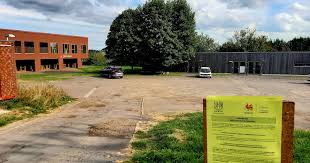 Photo Plus d'un demi-million d'euros pour des places de parking sur le site ...