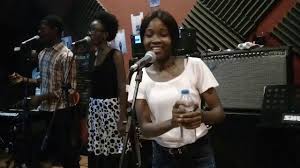 O melhor conteúdo do mundo gospel você encontra aqui. Palmira De Carvalho Receberei Coroa Ensaio Musica Gospel De Angola Youtube