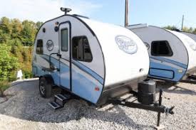 Great savings & free delivery / collection on many items. Top 5 Best Bunkhouse Travel Trailers Under 5 000 Lbs Rvingplanet Blog