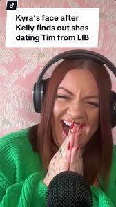 Kelly is defintley here for Kyra dating Tim #loveisblind #netflix #podcast  #podcastclips #funny #dating #realitytv @loveisblindseason7