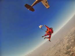 Prices mentioned are for the 2021 season and are subject to change. Skydiving In India Safety Cost Procedure Faqs Enidhi India Travel Blog