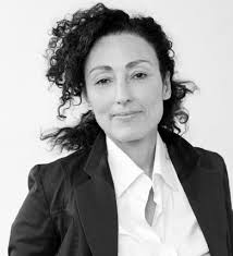 94', Fiktion, CH-Deutsch, Spanisch, Serbisch Abrakadabra Films AG, 2020  www.outside-thebox.ch JETZT IM KINO! Liebe Karin Dein