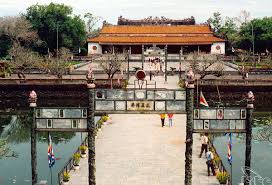 Thừa thiên huế là trung tâm văn hoá lớn và đặc sắc của việt nam. 100 Ä'iá»m Tham Quan Di Tich Táº¡i Thá»«a Thien Huáº¿ Sáº½ Co Ve Ä'iá»n Tá»­