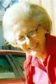 Nora Bentley's Instagram, Twitter & Facebook