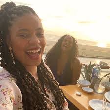 Deandrea Sanders's Instagram, Twitter & Facebook