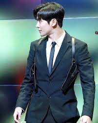 530 otmetok nravitsya 1 kommentariev sf9金路雲香港站 roadwoon kimrowoon hk v instagram good guy 簽售 0119 花花王子太帥了 cr rowantic sf9 youngbin inseong