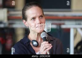 Barbara metz hi-res stock photography and images