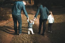 Concediu paternal si de concediu crestere copil. Ce Faci DacÄ EÈti TatÄ Èi Vrei SÄ IÈi Iei Concediul Paternal Sau De CreÈtere A Copilului Avocatoo