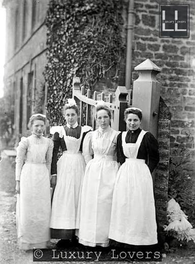 Domestic servants in Madras, circa 1870