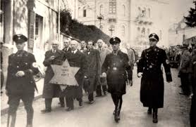 Er entstammt der berliner mundart; Kristallnacht Der 9 November 1938 Seine Vorgeschichte Und Die Folgen Www Yadvashem Org
