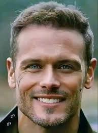 One word for Jamie Fraser acting skills in Outlander