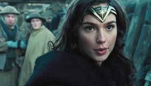 Действительно, характером во многом она походила на невинного ребенка. Vokrug Shum Chudo Zhenshina Bez Spojlerov Kritiki Filmom Dovolny A Livan Ego Zapretil Meduza