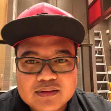 Salam semua. Saya ingin minta bantuan sifu2, screen saya hidup tapi tak  boleh on. Bila tekan