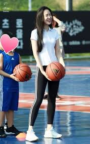 Pin By Hope Emefo Butterfield On Outfits To Save Apink Naeun Asian Beauty Kpop Outfits