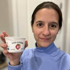 A delicious sugar free dessert that is so easy to make! 🔖Bookmark or share  this recipe to save it! Recipe: 1 Cup Heavy Whipping Cream 4 oz Cream  Cheese 1 tsp Vanilla