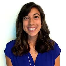 Laura Chase's Instagram, Twitter & Facebook