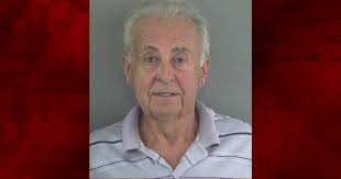 Stonecrester in Mercedes scolds deputy after DUI arrest at Lake Sumter  Landing