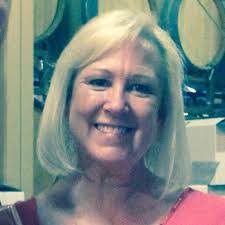 Lori Plummer's Instagram, Twitter & Facebook