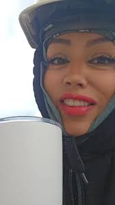 No matter how hard, keep going..no importa lo dificil que este la  situacion, puro para adelante🙂 #contentcreator