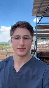 🤝 @wittogzz #vaquero #veterinario #rancho #veterinaria #vacas #wittogzz  #obedgzzr