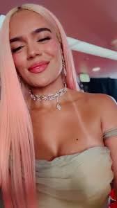 @karolg, ganadora del #LatinGRAMMY y el #GRAMMY 🔥🔥 ¡Felicidades!