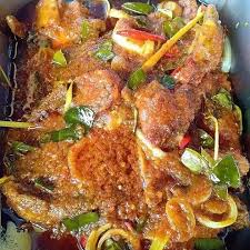 Olahan telur ayam rebus dapat dikonsumsi secara langsung namun juga dapat diolah kembali menjadi berbagai masakan yang rasanya dijamin lebih nikmat dan lebih. Resepi Ayam Rebus Kunyit Pawtaste Com
