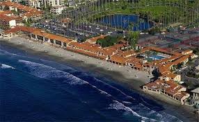 Top room amenities include a kitchenette, air conditioning, and a flat screen tv. La Jolla Beach And Tennis Club Sandiego Com