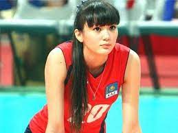 Sabina Altynbekova, the girl branded 'too good looking' for volleyball,  says social media obsession with her is a 'bit much' | The Independent |  The Independent