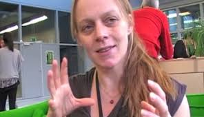 La Minute du spectateur (2020) : Peeping Tom • Numeridanse