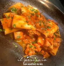 Pasta con sugo di totani ricetta gustosissima ricette che passione. Paccheri Al Mare Con Sugo Di Cozze Vongole Calamari Seppie Capesante Gamberi E Pomodorini Tutto Senza Gusci Bild Von Il Pesciaio San Martino San Martino In Rio Tripadvisor