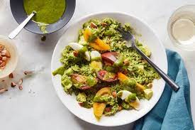 Green Rice With Tomatoes Eggs And Almonds Recipe Easy Meal Plans Cherry Tomato Sauce Recipes