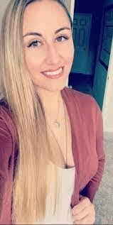 Marsha Oakes's Instagram, Twitter & Facebook