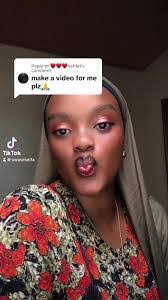 Nancy Nangle's Instagram, Twitter & Facebook