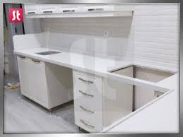 Granit mutfak tezgahı modelleri son zamanların iyi değerlendirilen ve estetiği ön plana çıkaran mutfak tezgahı adayı olmuştur. Ankara Da Mutfak Tezgahi Fiyatlari Silestone Tezgah Granit Mutfak Tezgahi Ankara