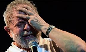 Resultado de imagem para memes Lula recorre para ter de volta assessores, motoristas e seguranças