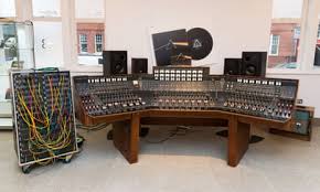 Pink Floyd's Dark Side of the Moon recording console heads to auction | Pink  Floyd | The Guardian