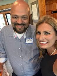 Franson Fest was a smashing success last Thursday. My feet may have been  just a wee bit out of practice when it came to wearing heels. Oof (but they  sure did look