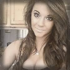 Jessica Kenley's Instagram, Twitter & Facebook