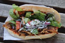 Doner Baltazar Sarajevo Doner U Somunu Http Www Donesi Com Sarajevo Donerbaltazar Dostava 21 Php Typisch Deutsches Essen Kebab Deutsches Essen