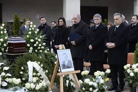 Felelőtlenség most dubajba utazni üzletelni. Balsai Istvan Kover Laszlo Gulyas Gergely Sulyok Tamas Orban Viktor Varga Judit Mako Hirado
