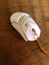 This is a super light weight mouse and in this we go into detail about latency. Finalmouse On Twitter Can You Make The Ultralight 2 Bigger Than The Air58 Yes And It S Lighter And Feels Better Might Not Look Good In Pictures But Stacking Infinityskins Actually Feels Great
