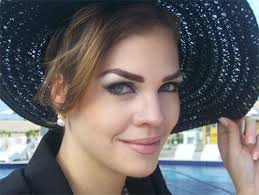 Jornalista Pâmela Bório deixa a TV Tambaú