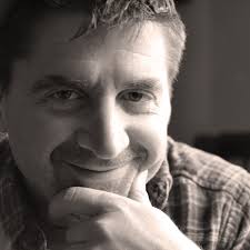 How to stabilize the keel in a sailboat?