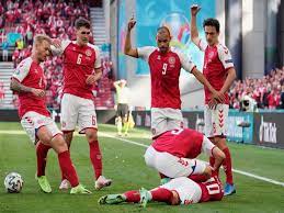 Danish footballer christian eriksen collapsed on saturday during denmark's opening euro 2020 game with nordic rivals finland but was later revived and conscious in hospital. Nayvik0kkb4nmm
