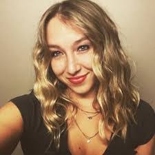 Carly Crocker's Instagram, Twitter & Facebook