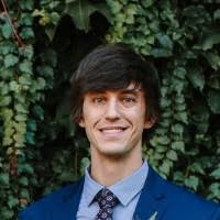 1100+ profilů „Dehner“