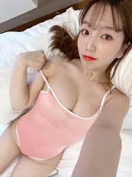 윤블리 proves why she's the premier Korean adult model